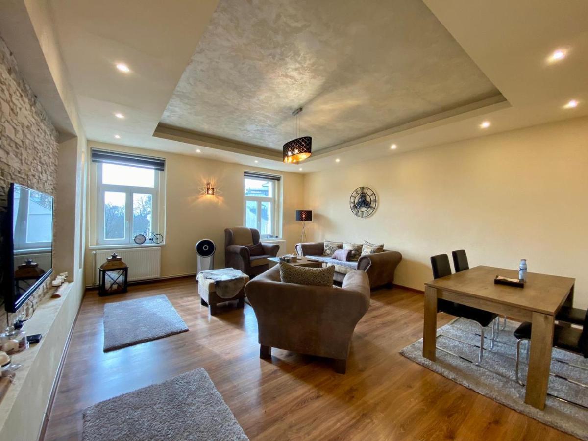 Апартаменты Lili Apartman Марианске-Лазне Экстерьер фото