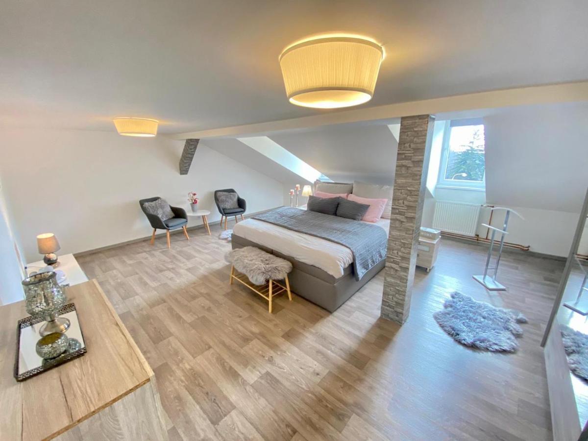 Апартаменты Lili Apartman Марианске-Лазне Экстерьер фото