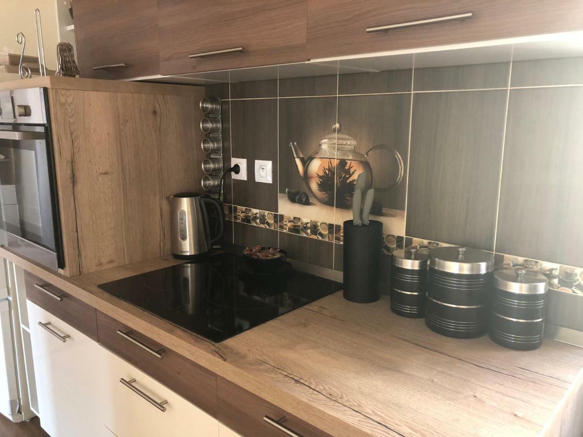 Апартаменты Lili Apartman Марианске-Лазне Экстерьер фото